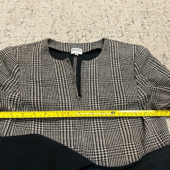 Armani size 40 (6) vintage large wrap bow blazer - Picture 11 of 13